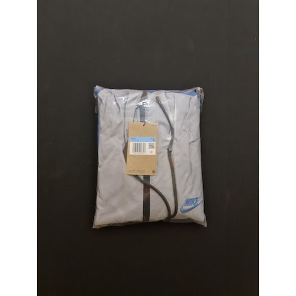 Nike Men Sportswear Windrunner. Size Medium - DA0001-402 - Picture 5 of 5